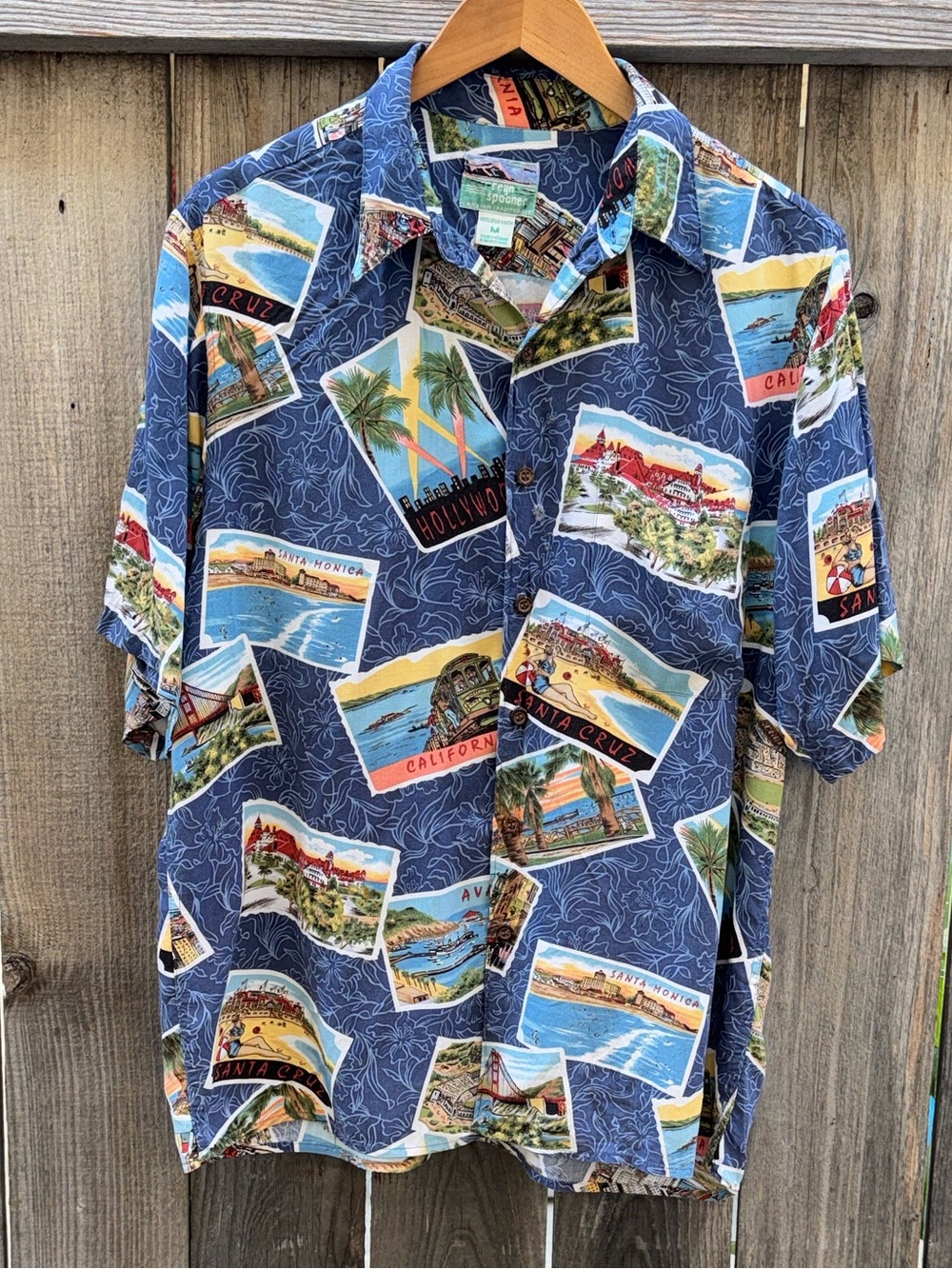 Reyn Spooner Men's Casual Shirt Size Medium